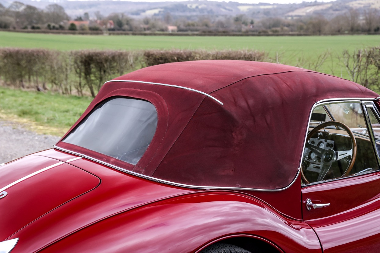 Jaguar XK140 Drop Head Coupe - Autostorico